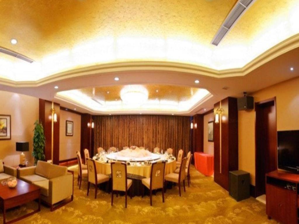 Ramada Plaza Shenyang Citycenter Kültér fotó