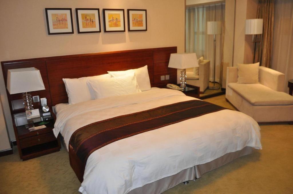 Ramada Plaza Shenyang Citycenter Kültér fotó